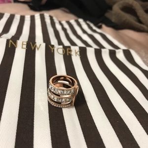 Henri bendel ring